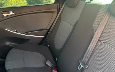 Hyundai Solaris II рестайлинг, 2012 год, 650 000 рублей, 8 фотография