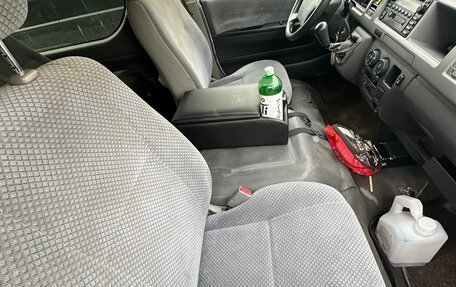 Toyota HiAce H200, 2008 год, 2 050 000 рублей, 12 фотография