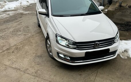 Volkswagen Polo VI (EU Market), 2012 год, 790 000 рублей, 2 фотография