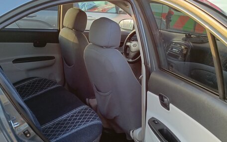 Hyundai Verna II, 2008 год, 450 000 рублей, 8 фотография