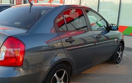 Hyundai Verna II, 2008 год, 450 000 рублей, 2 фотография