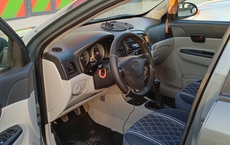 Hyundai Verna II, 2008 год, 450 000 рублей, 6 фотография