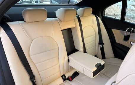 Mercedes-Benz C-Класс, 2016 год, 2 410 000 рублей, 24 фотография