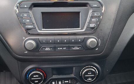 KIA Rio III рестайлинг, 2011 год, 630 000 рублей, 9 фотография