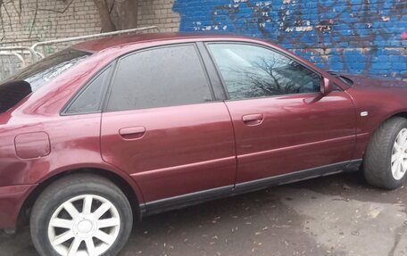 Audi A4, 1999 год, 520 000 рублей, 6 фотография