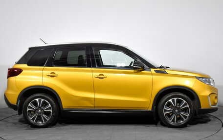 Suzuki Vitara II рестайлинг, 2021 год, 2 100 000 рублей, 4 фотография