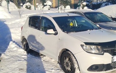 Renault Sandero II рестайлинг, 2016 год, 590 000 рублей, 1 фотография