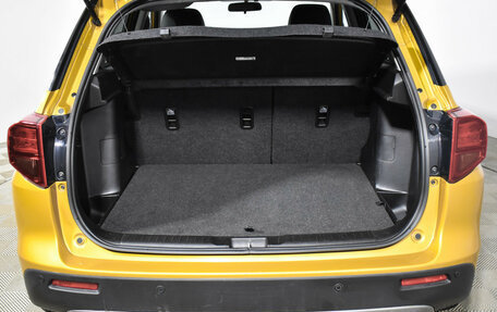 Suzuki Vitara II рестайлинг, 2021 год, 2 100 000 рублей, 17 фотография