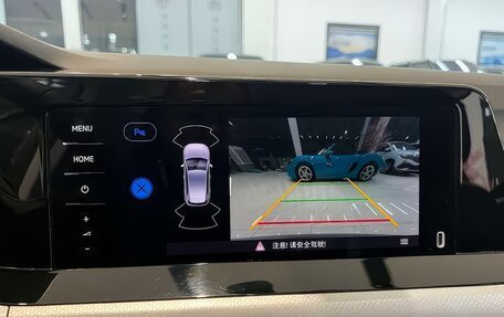 Volkswagen Golf VIII, 2022 год, 2 350 000 рублей, 13 фотография