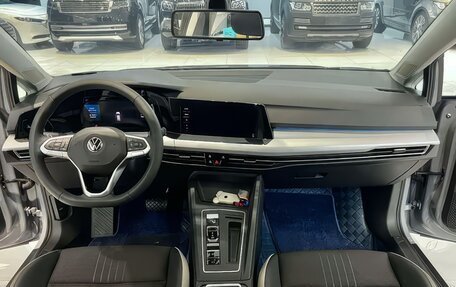 Volkswagen Golf VIII, 2022 год, 2 350 000 рублей, 15 фотография