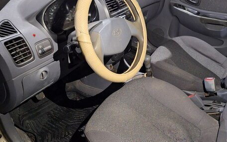 Hyundai Accent II, 2005 год, 250 000 рублей, 2 фотография