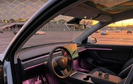 Tesla Model Y I, 2022 год, 3 900 000 рублей, 5 фотография