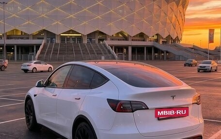 Tesla Model Y I, 2022 год, 3 900 000 рублей, 3 фотография