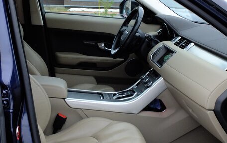 Land Rover Range Rover Evoque I, 2015 год, 1 850 000 рублей, 16 фотография