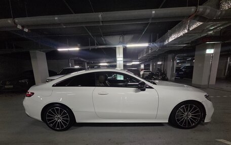 Mercedes-Benz E-Класс, 2017 год, 3 400 000 рублей, 7 фотография