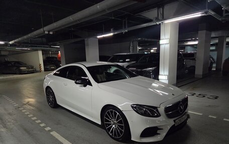 Mercedes-Benz E-Класс, 2017 год, 3 400 000 рублей, 8 фотография