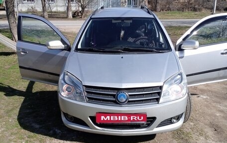 Geely MK Cross I, 2013 год, 280 000 рублей, 1 фотография