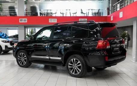 Toyota Land Cruiser 200, 2012 год, 3 450 000 рублей, 4 фотография