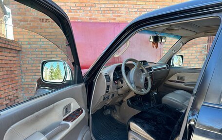 Toyota Land Cruiser Prado 90 рестайлинг, 2002 год, 1 000 000 рублей, 8 фотография