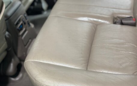 Toyota Land Cruiser Prado 90 рестайлинг, 2002 год, 1 000 000 рублей, 21 фотография