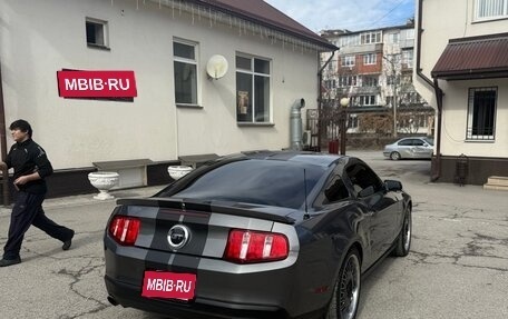 Ford Mustang VI рестайлинг, 2009 год, 3 500 000 рублей, 4 фотография