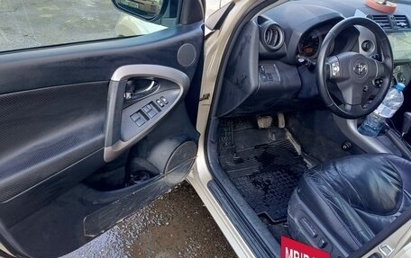 Toyota RAV4, 2007 год, 1 100 000 рублей, 8 фотография