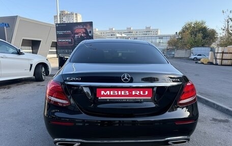 Mercedes-Benz E-Класс, 2018 год, 2 700 000 рублей, 6 фотография