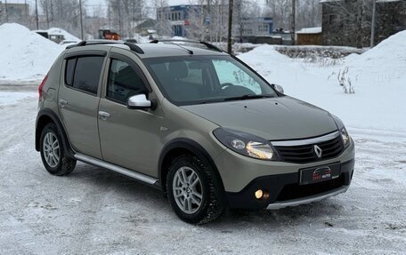 Renault Sandero I, 2014 год, 735 000 рублей, 2 фотография