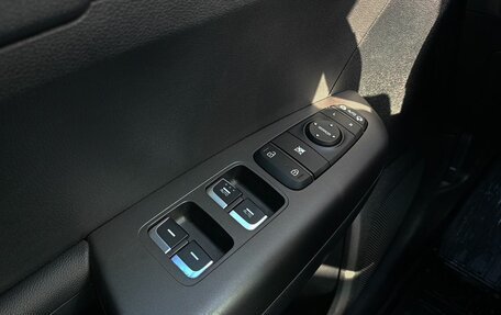 KIA Sportage IV рестайлинг, 2021 год, 2 599 000 рублей, 18 фотография