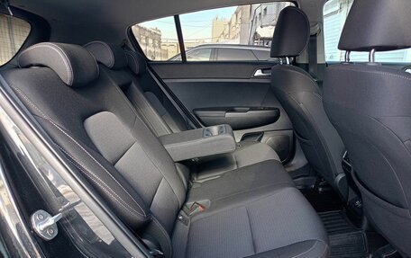 KIA Sportage IV рестайлинг, 2021 год, 2 599 000 рублей, 16 фотография