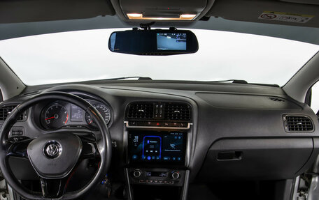 Volkswagen Polo VI (EU Market), 2017 год, 1 178 000 рублей, 10 фотография