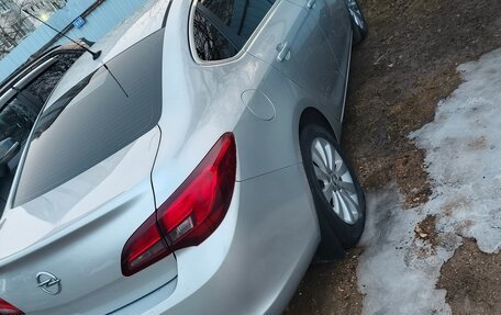 Opel Astra J, 2014 год, 1 150 000 рублей, 3 фотография