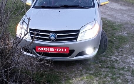 Geely MK Cross I, 2013 год, 280 000 рублей, 9 фотография