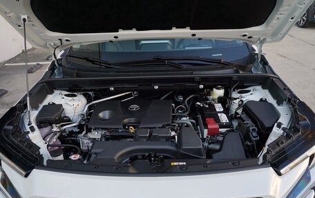 Toyota RAV4, 2026 год, 4 683 844 рублей, 33 фотография