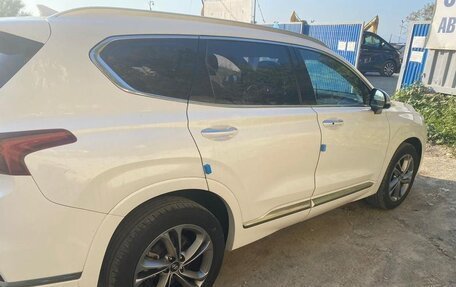 Hyundai Santa Fe IV, 2018 год, 3 600 000 рублей, 2 фотография