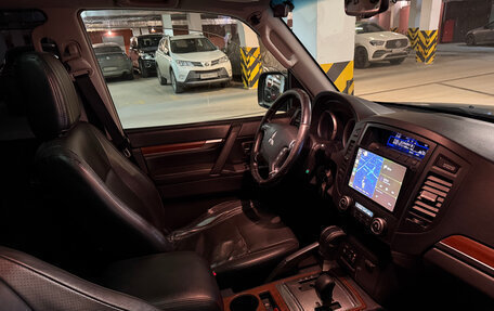 Mitsubishi Pajero IV, 2006 год, 1 580 000 рублей, 14 фотография