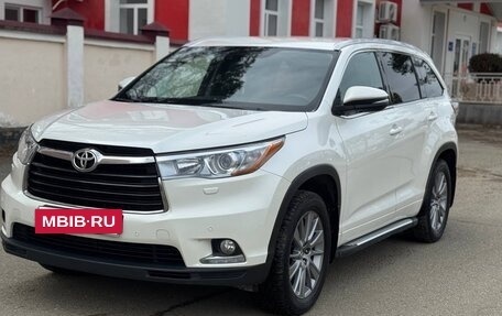 Toyota Highlander III, 2014 год, 2 850 000 рублей, 3 фотография