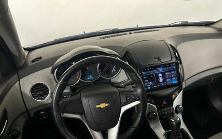 Chevrolet Cruze II, 2013 год, 852 000 рублей, 9 фотография
