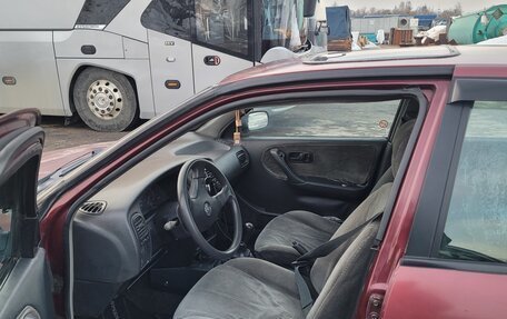 Nissan Primera II рестайлинг, 1990 год, 75 000 рублей, 6 фотография