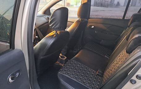 Renault Sandero II рестайлинг, 2019 год, 1 450 000 рублей, 2 фотография