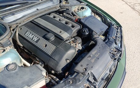 BMW 3 серия, 2001 год, 750 000 рублей, 19 фотография