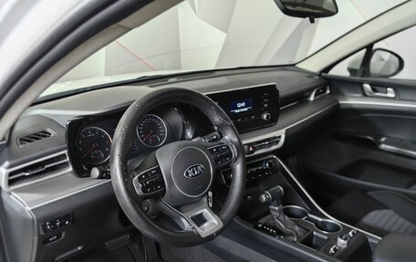 KIA K5, 2021 год, 1 895 000 рублей, 18 фотография