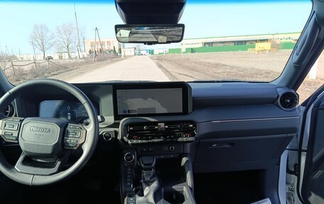 Toyota Land Cruiser Prado, 2025 год, 12 300 000 рублей, 7 фотография