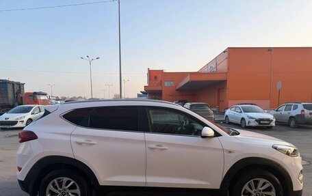 Hyundai Tucson III, 2018 год, 2 150 000 рублей, 5 фотография