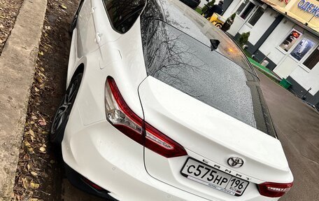 Toyota Camry, 2021 год, 2 650 000 рублей, 14 фотография