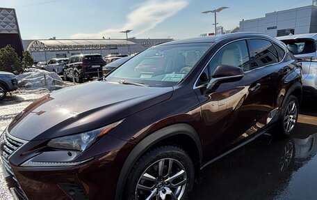 Lexus NX I, 2017 год, 3 350 000 рублей, 5 фотография