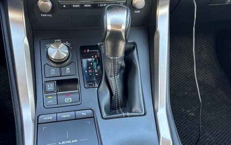 Lexus NX I, 2017 год, 3 350 000 рублей, 17 фотография