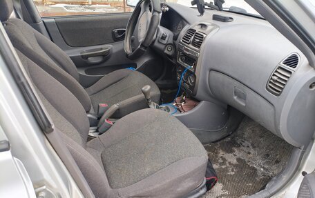 Hyundai Accent II, 2005 год, 350 000 рублей, 5 фотография