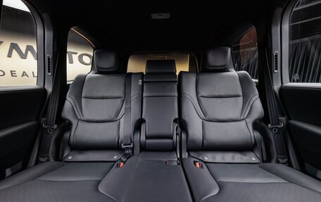 Toyota Land Cruiser, 2025 год, 15 200 000 рублей, 9 фотография