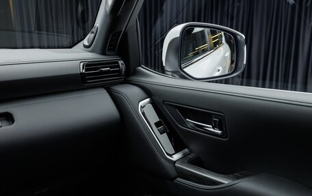 Toyota Land Cruiser, 2025 год, 15 200 000 рублей, 24 фотография